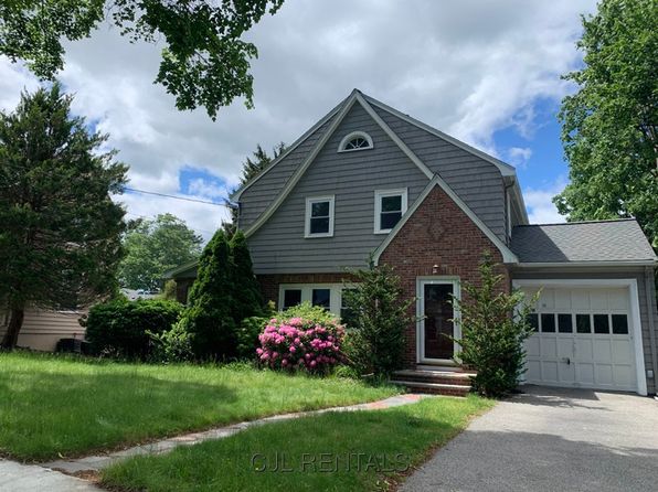 11 Hallron Rd