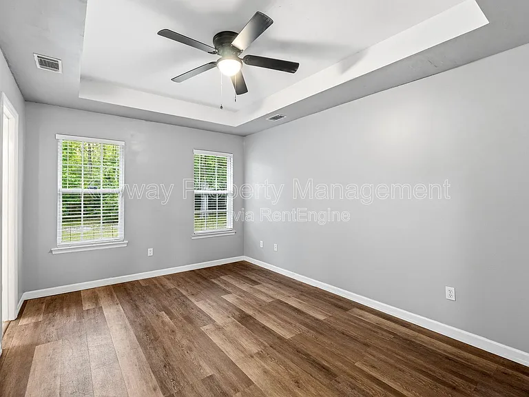 3013 Heron Ct — Photo 16