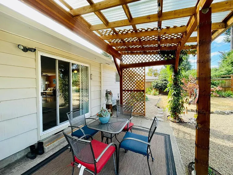 2691 Forrester Way — Photo 38