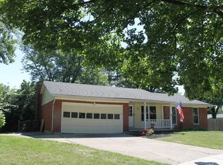 5000 Catalina Ct, Middletown, OH 45044