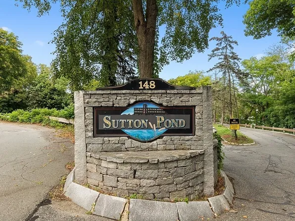 148 Main St APT F442, North Andover, MA 01845