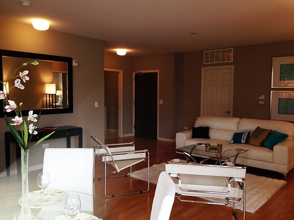 5th image of 7757 Van Buren St Unit 308