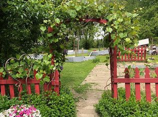 2414 Kanuga Rd, Hendersonville, NC 28739