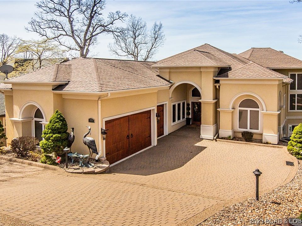 1st image of 1026 Las Campanas