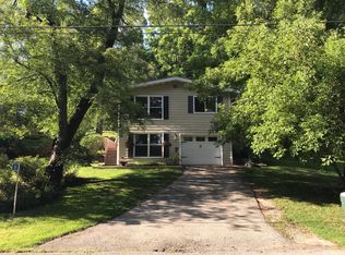 906 Indian Point Rd, Twin Lakes, WI 53181