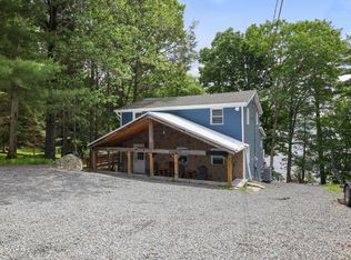 390 Lakeshore Dr, Lakeville, PA 18438