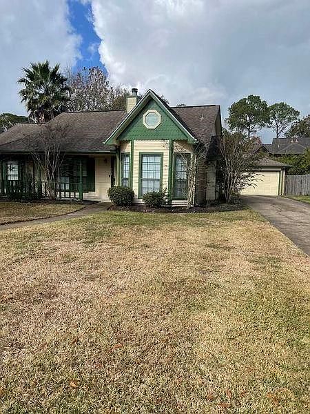 1st image of 609 Olde Oaks Dr
