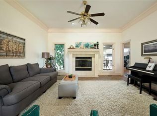908 Sweet Cherry Pl, Belton, MO 64012