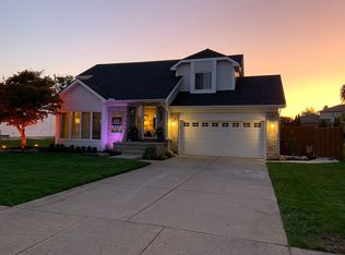 14575 Cavell St, Livonia, MI 48154