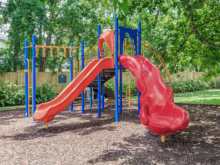 Arbor Village — Photo 17