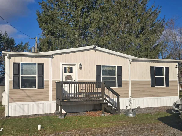 45 Tree Line Ln, Avis, PA 17721