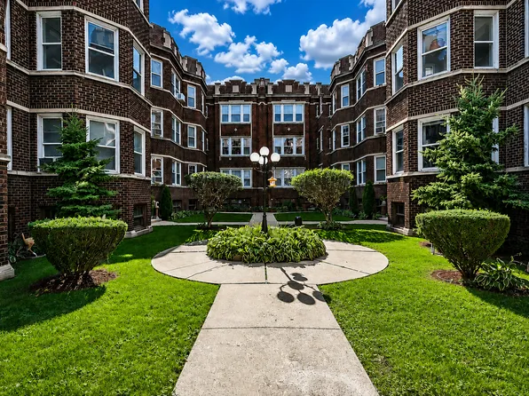 827 W Cornelia Ave APT 1S, Chicago, IL 60657