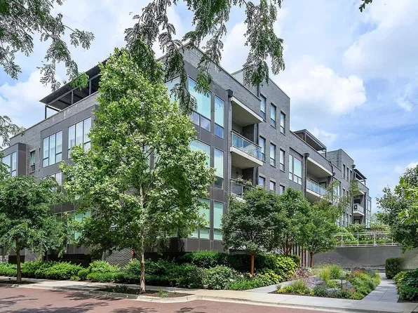 2643 N Hermitage Ave Unit 206, Chicago, IL 60614