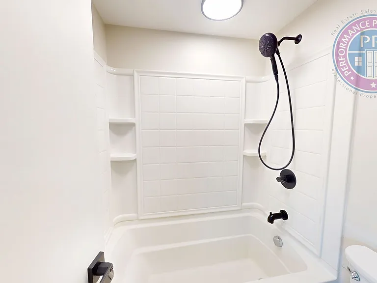 7308 N Jordan Ave — Photo 26