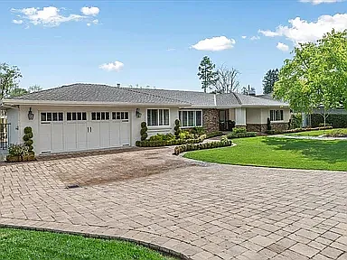 6692 Leyland Park Dr — Photo 2