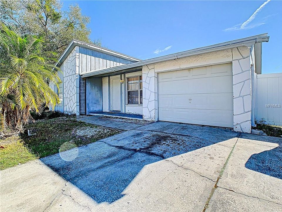 1st image of 10110 Chapel Hill Ct