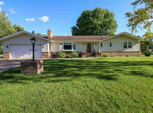 5227 Geralds Rd, Stevens Point, WI 54481