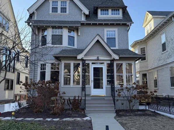 2937 North Stowell AVENUE, Milwaukee, WI 53211