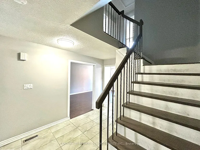 28 Beisel Ct — Photo 8