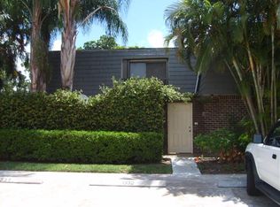 1334 13th Ter, Palm Beach Gardens, FL 33418