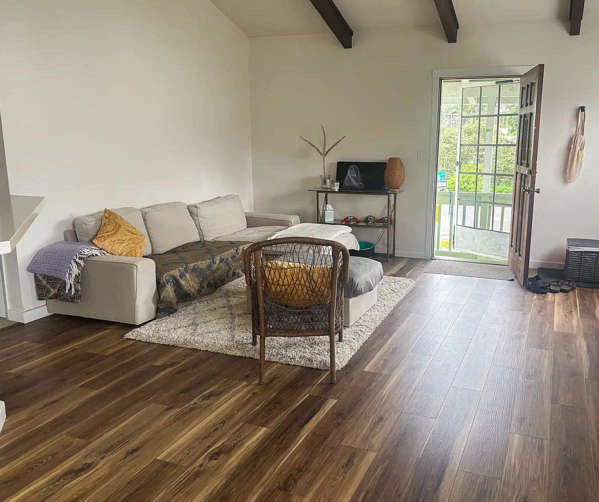 2 bed, $2,390 — Photo 2