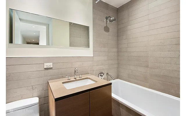 Rented by Douglas Elliman | media 21