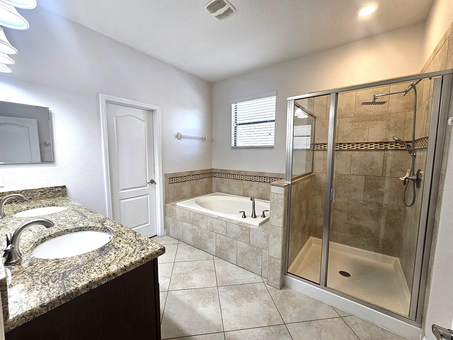 2718 Atherton Drive Orlando FL 32824 / — Photo 4