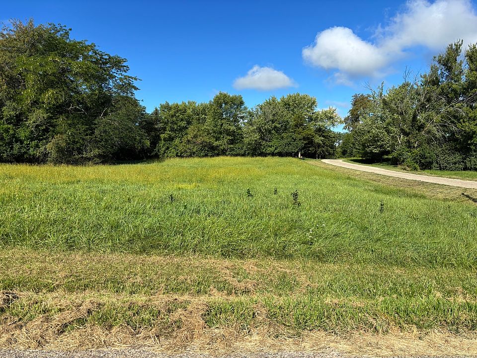 2nd image of 1034 Hidden Valley Dr