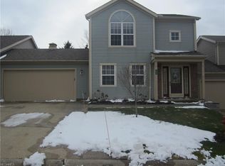 278 Finchfield Cir, Macedonia, OH 44056