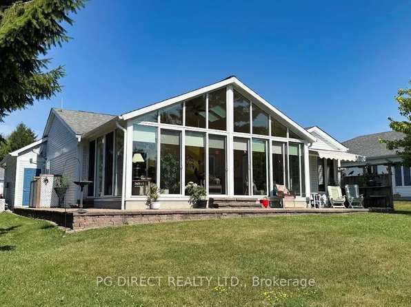 17 Pine Ridge Rd, Centre Wellington, ON N0B 1J0