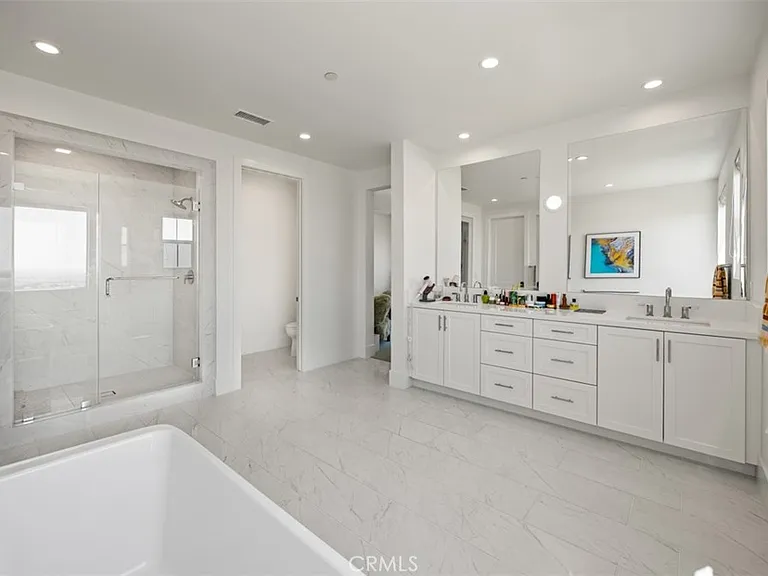 135 Oakstone — Photo 28