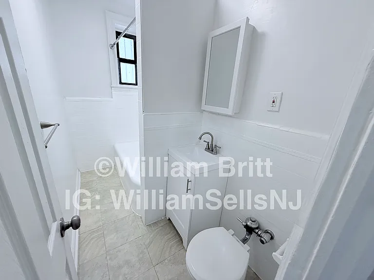 164 Sterling Ave #164 — Photo 11