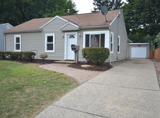 132 Stephens Rd, Akron, OH 44312