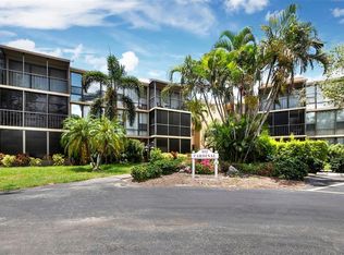 612 Bird Bay Dr S APT 110, Venice, FL 34285