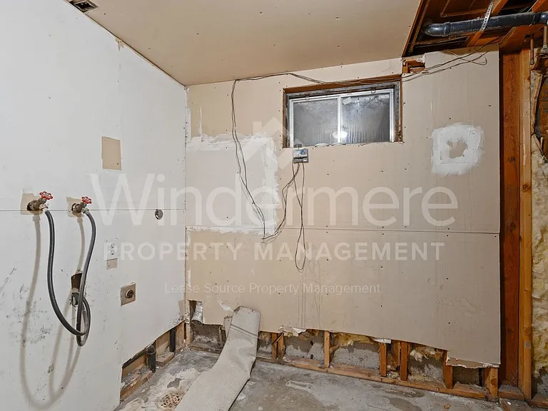3828 E 7th Ave — Photo 25
