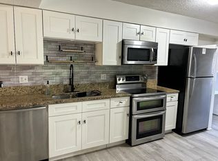 11570 Dunes Way Dr N, Jacksonville, FL 32225