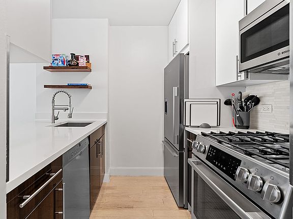 4th image of 200 Rector Pl APT 34H