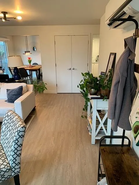 2 bed, 1200 sqft, $3,200 — Photo 2