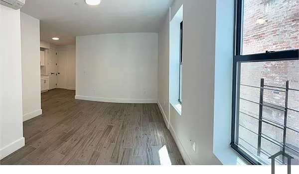 1666 Grand Ave #2D — Photo 6