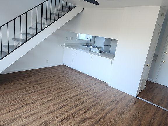 3rd image of 701 9th Ave #11327110