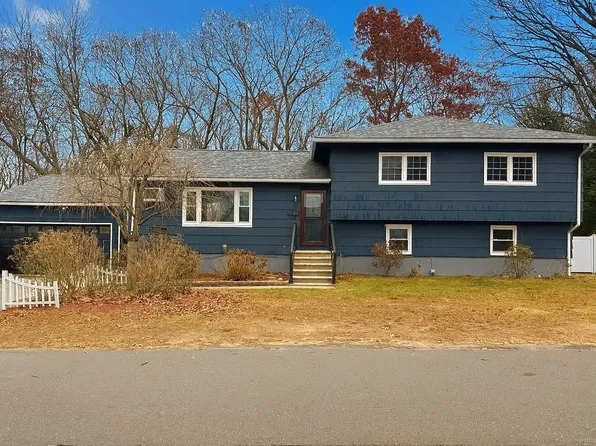 226 Beth Lane, Waterbury, CT 06705