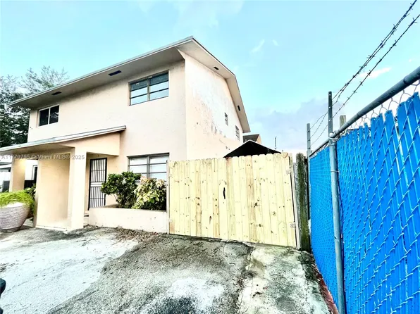 370 E 40th St #2, Hialeah, FL 33013