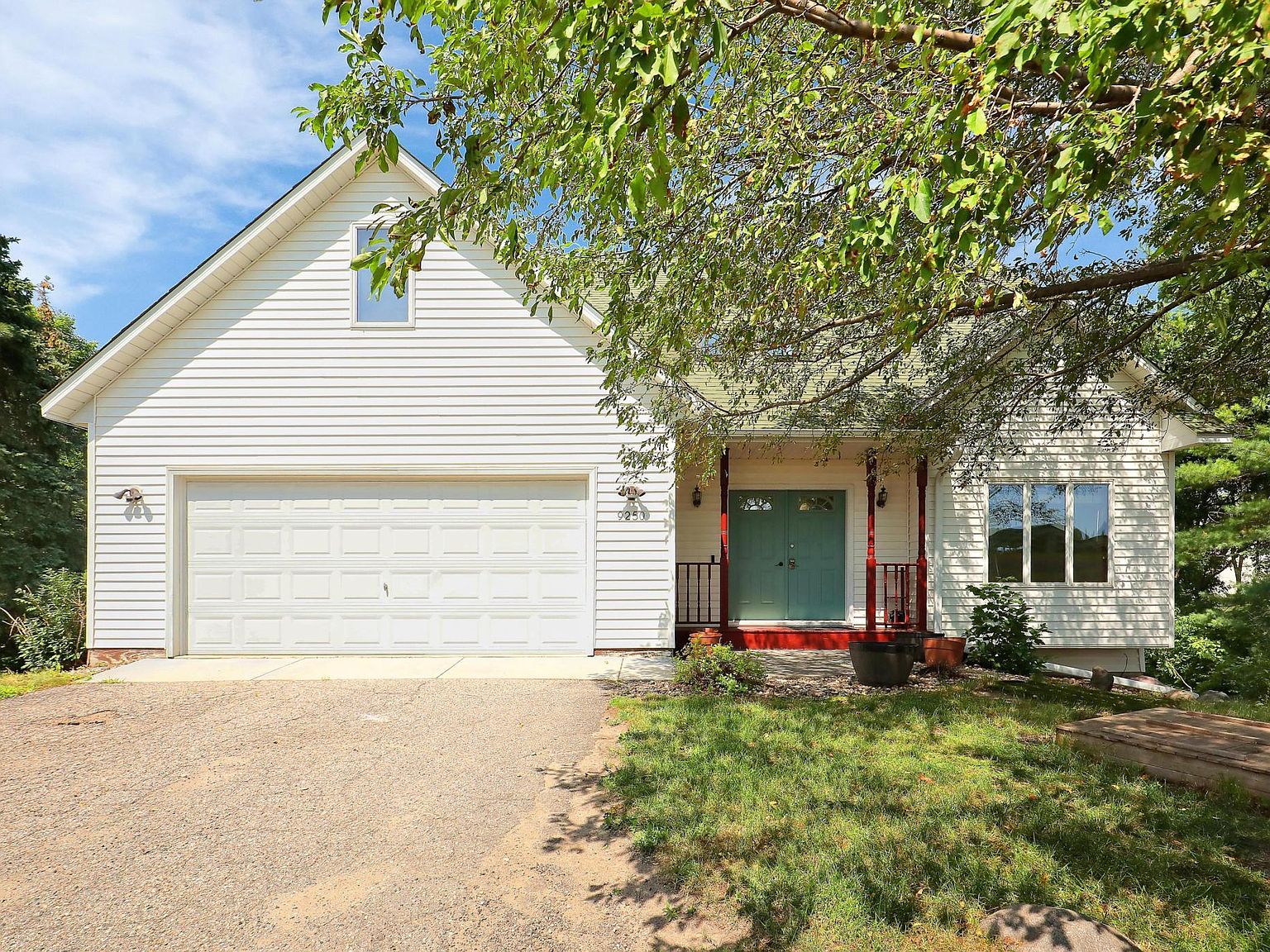 9250 La Rivier Ct, Eden Prairie, MN 55347 MLS 6405807 Zillow