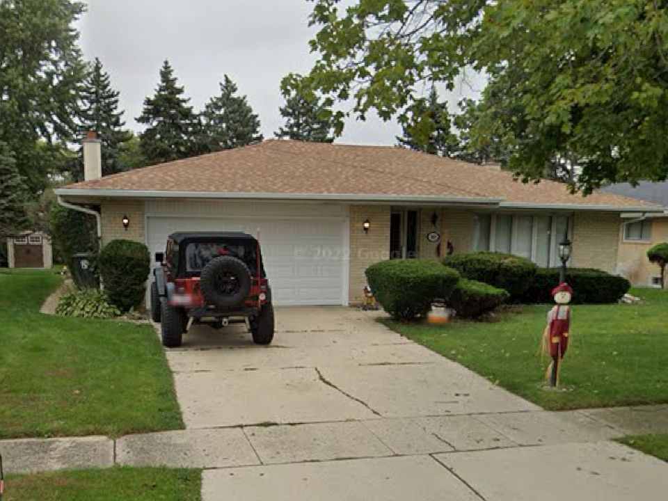1st image of 1805 N Aralia Dr