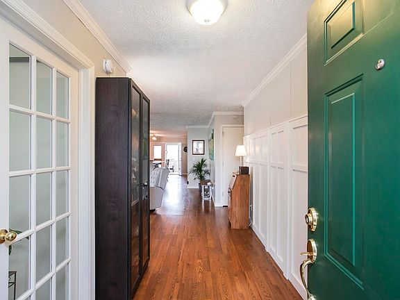 4th image of 642 Belinda Pkwy