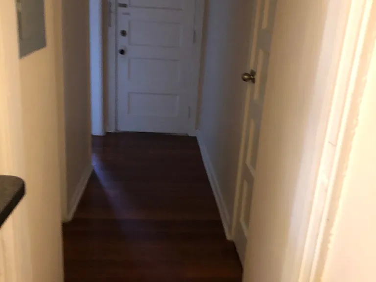Indy Downtown Colonial Apartments — Photo 10