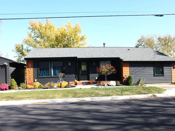 1025 Frank Hall Dr, Albert Lea, MN 56007