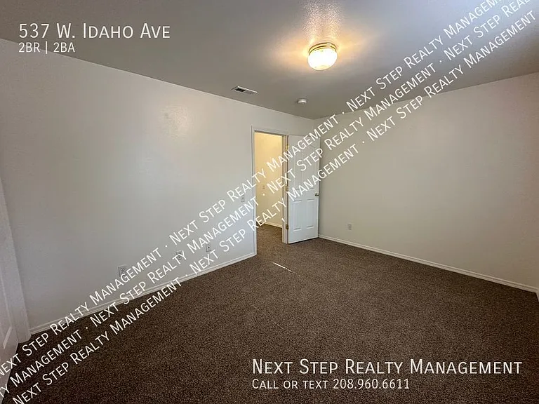 537 W Idaho Ave — Photo 7