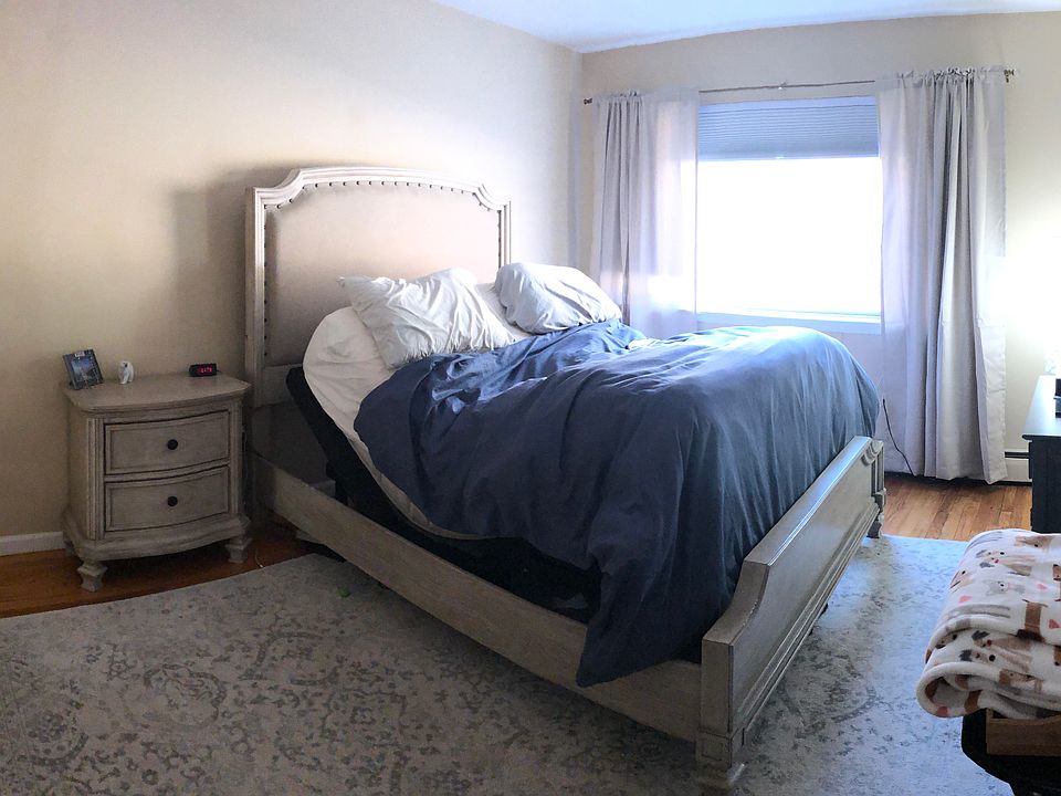 2nd image of 90 Mount Kemble Ave APT 5