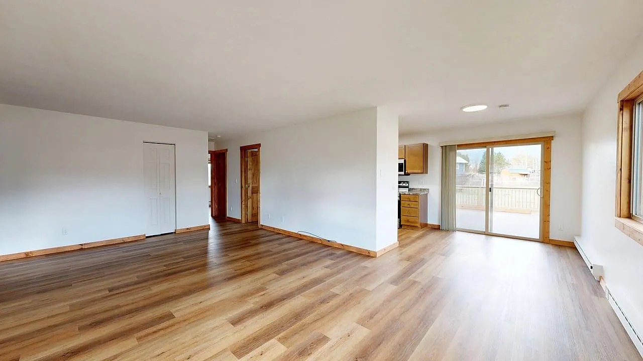 2 bed, 926 sqft, $1,887 — Photo 4